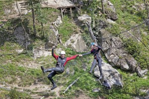 nouvelle-tyrolienne-base-canyon-besorgues